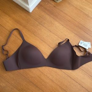 NWT lululemon bra 36C